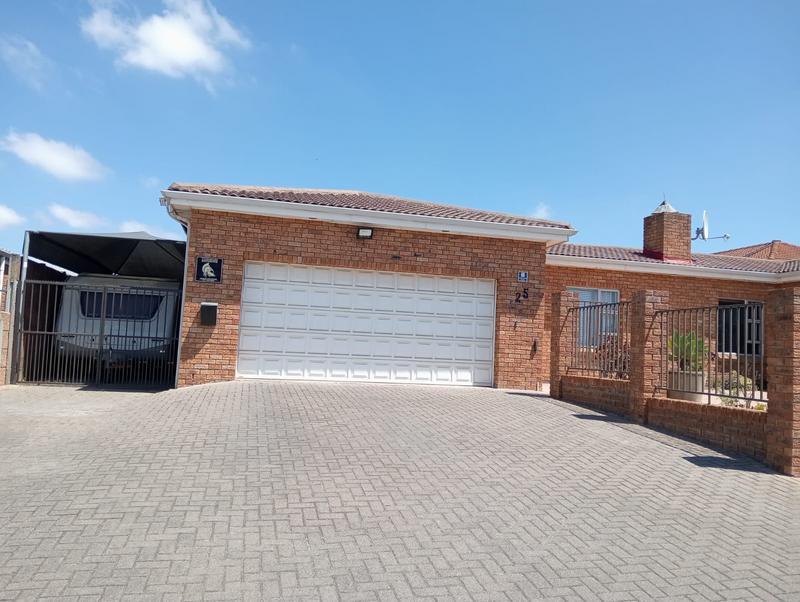 4 Bedroom Property for Sale in Brackenfell South Western Cape